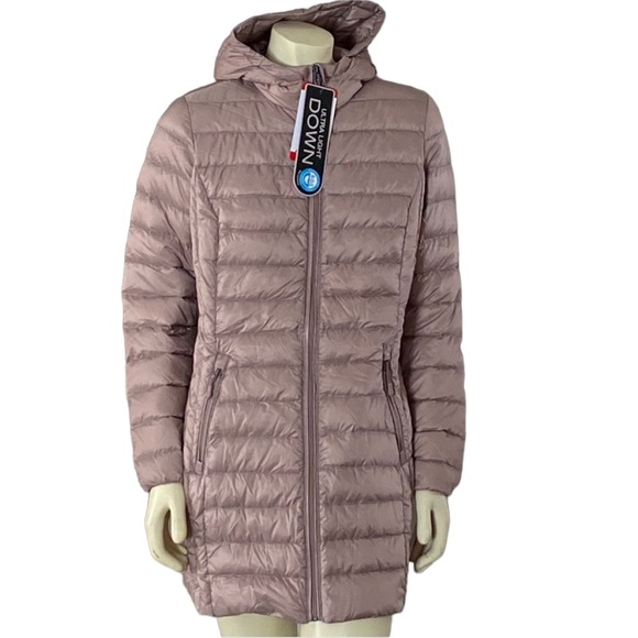 Aventure - Ultra Light Down Jacket - Picture 2 of 6